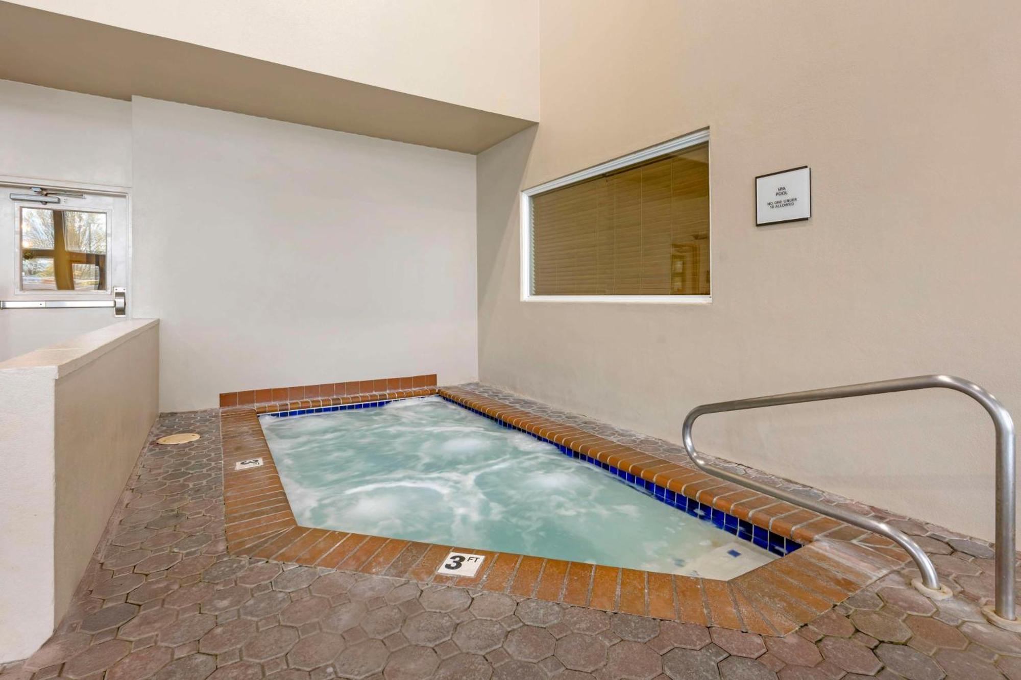 Best Western Plus Mill Creek Inn Salem Exteriér fotografie